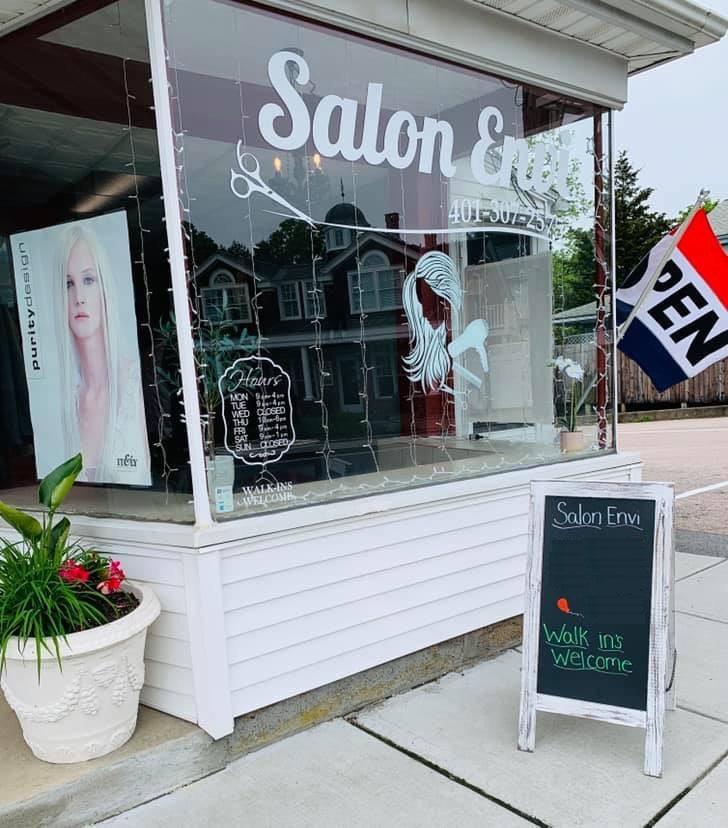 Salon Front